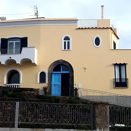 Storica Casa Foriana Ischia